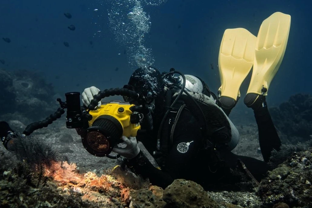 Building a lighting system that works underwater